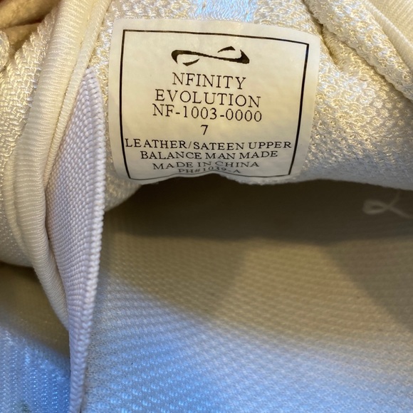Nfinity Evolution Cheer Shoes - Picture 5 of 6